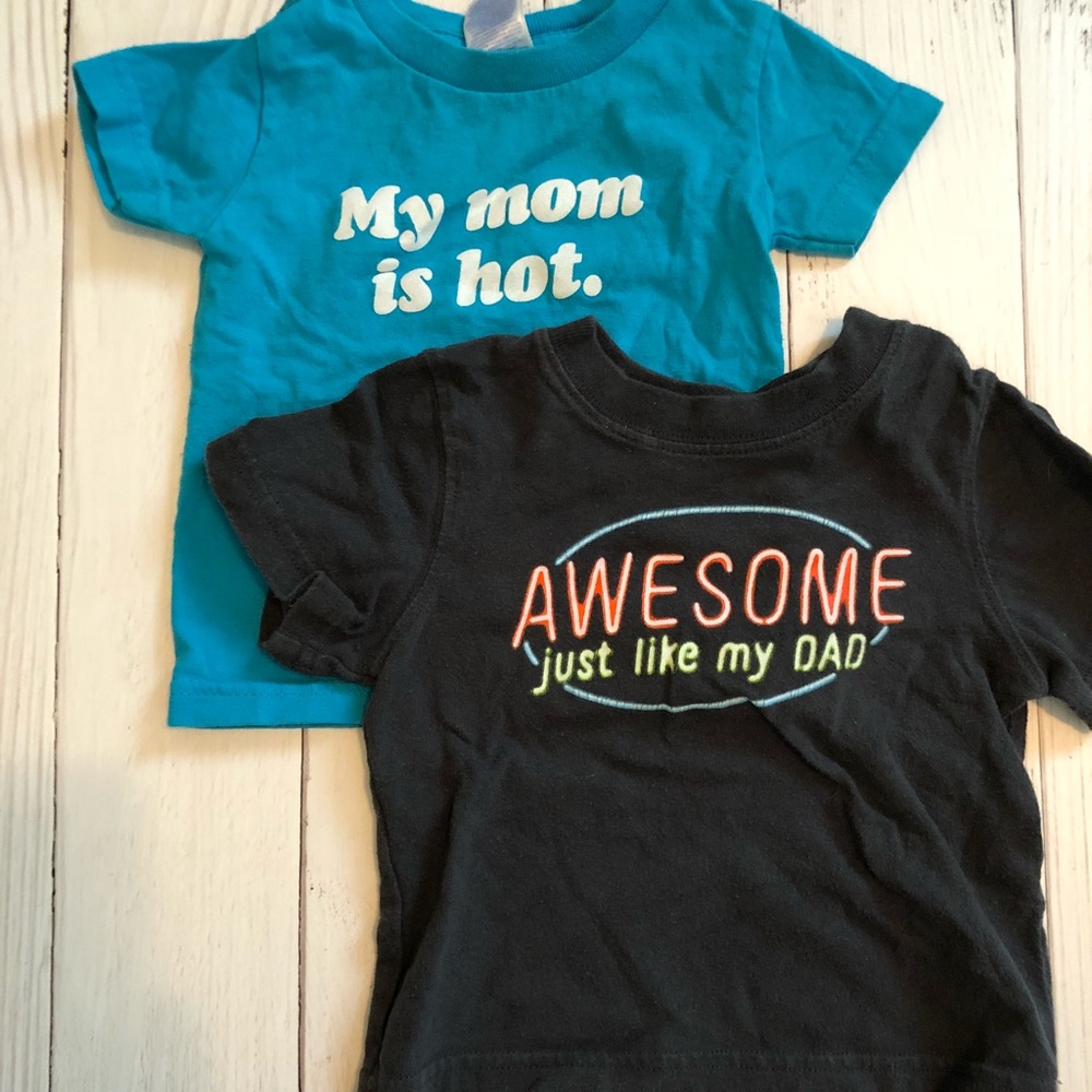 BOYS 12MO MOM & DAD T-SHIRT BUNDLE